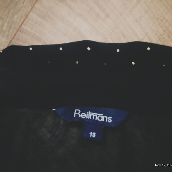 Reitmans Black Sheer Sleeveless Studded Blouse Top Size 13 - Picture 3 of 8